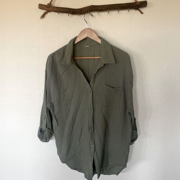 Green button up top - Picture 2 of 2